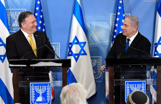 Netanyahu ontmoet VS-minister van buitenlandse zaken Pompeo in april 2018. Foto US Embassy in Tel Aviv/CC BY 2:0