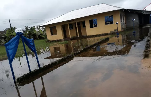 Overstroming in Nigeria in 2019. Foto: Kenogenic, Wikimedia Commons / CC BY-SA 4.0 (More information about the rights of this work, see below article)