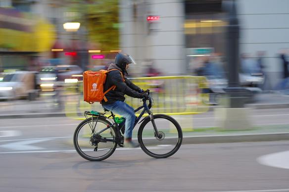 Takeaway fietskoerier in Madrid. Foto: Javier Perez Montes, CC BY-SA 4.0
