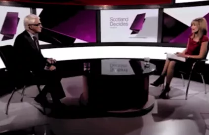 ‘Scotland decides’, een programma van BBC-Scotland tijdens het referendum van 2014 (screenshot documentaire London Calling)