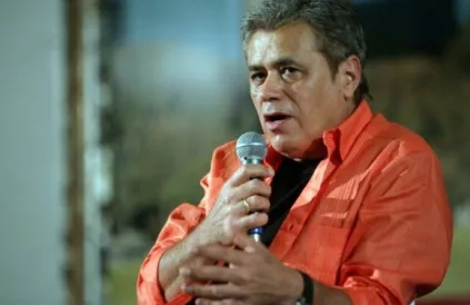 Senel Paz. Foto : cubadebate.cu)
