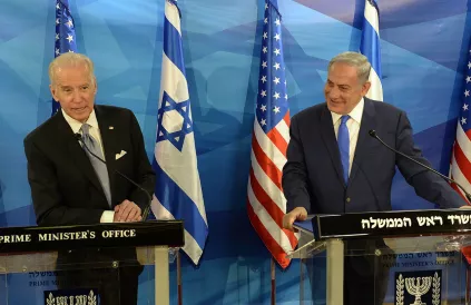 Joe Biden op bezoek bij Benjamin Netanyahu 
Foto US Embassy Tel Aviv/CC