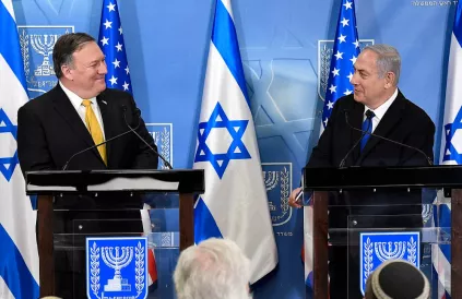 Netanyahu ontmoet VS-minister van buitenlandse zaken Pompeo in april 2018. Foto US Embassy in Tel Aviv/CC BY 2:0