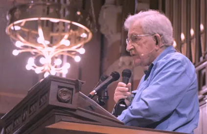 Noam Chomsky - 19 oktober 2016. Foto: screenshot chomskyspeaks.org