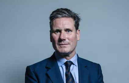Keir Starmer is 'a safe hand', jargon uit het kaartenspel voor een betrouwbare speler. Foto:  Chris McAndrew/CC BY-AS 3:0