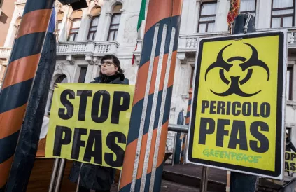 PFOS-protest in Italië. Foto: Greenpeace