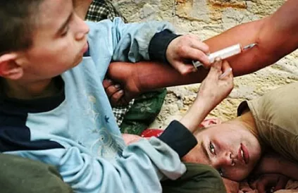 In 2000 was gebruik hard drugs in Portugal hoogste van de EU, 22 jaar later het laagste dankzij volledige decriminalisering. Foto: allvoices.com