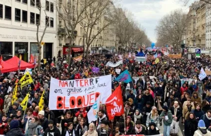 7 maart, Nanterre. Foto: linsoumission.fr