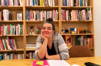 Habiba Boumaâza van Kifkif schreef de handleiding ‘Helend schrijven’ (foto Stef Arends )
