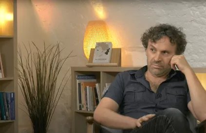 Screenshot YouTube Humanistisch Verbond - De Gedachtestreep - Aflevering 16