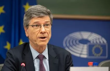 Jeffrey Sachs, professor economie aan de Harvard University. Foto Flickr, PES Group for the Region's.