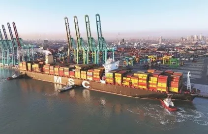Containerterminal te Tianjin van Huawei. Foto: China Daily