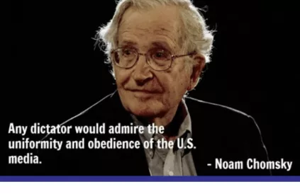 "Elke dictator zou de uniformiteit en onderdanigheid van de Amerikaanse media bewonderen". Photo: socialactive.wordpress.com