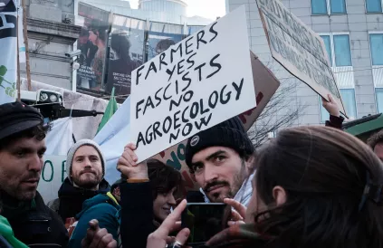Boeren ja! Fascisten Nee! Foto: CNCD