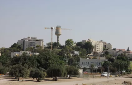 Koloniale nederzetting in bezet Palestijns gebied. Foto: somo.nl