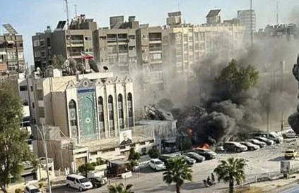 Iraans consulaat in Damascus na luchtaanval Israël. Foto: Rajanews/CC BY-SA 4:0