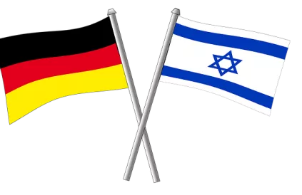 Vlaggen van Duitsland en Israël. Afbeelding van Christian Dorn via Pixabay
