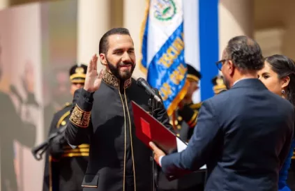 Nayib Bukele, president van El Salvador, bij eedaflegging. Foto: publiek domein, overheid El Salvador