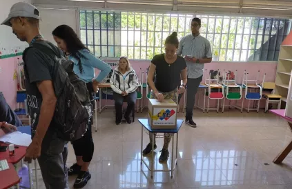 Stemlokaal in Mirandas, Caracas. Foto: Marc Vandepitte 