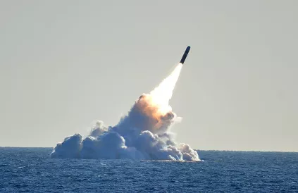 Trident II D5 raket (foto: U.S. Navy - Ronald Gutridge, 2018)