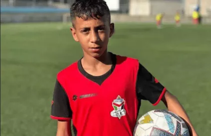 De 14-jarige Ayham al Salaymeh voetbalt graag. Foto: X @leylahamed