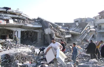 Meer dan 60 procent van de woningen in Gaza is vernield. Foto: RafahKid Kid, Wikimedia Commons / CC BY-SA 2.0