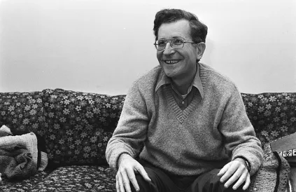Noam Chomsky in 1977 op bezoek in Nederland. Foto: Hans Peters/Anefo