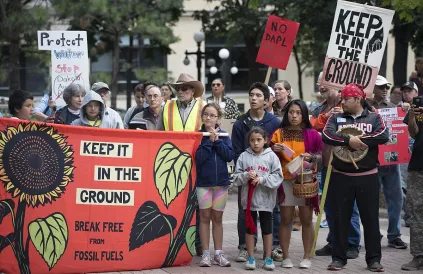 Protest tegen de Dakota Access-pijpleiding Foto: Fibonacci Blue, Flickr