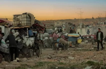 Mensen zijn massaal op de vlucht in Gaza. Foto: Hosny Salah