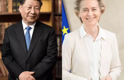 Xi Jinping en Ursula von der Leyen. Foto: Roman Kubanskiy, Russische Federatie, Wikimedia Commons & Etienne Ansotte, Europese Unie. 