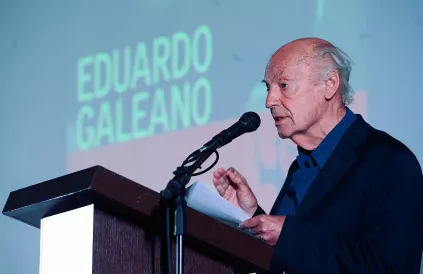 Eduardo Galeano. Foto: Fábio Rodrigues Pozzebom/Agência Brasil/CC BY-SA 3:0