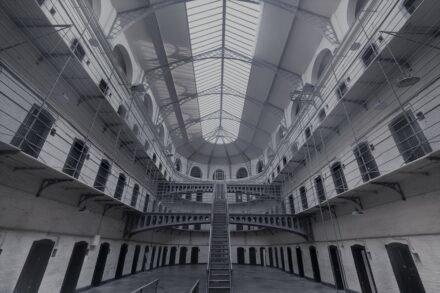 centrale hal van een gevangenis