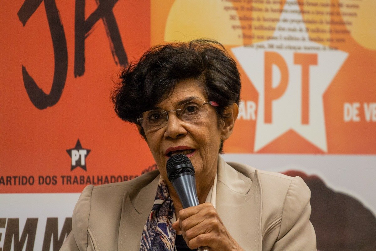 Marilena Chauí over Brazilië: ‘Het land herbouwen’