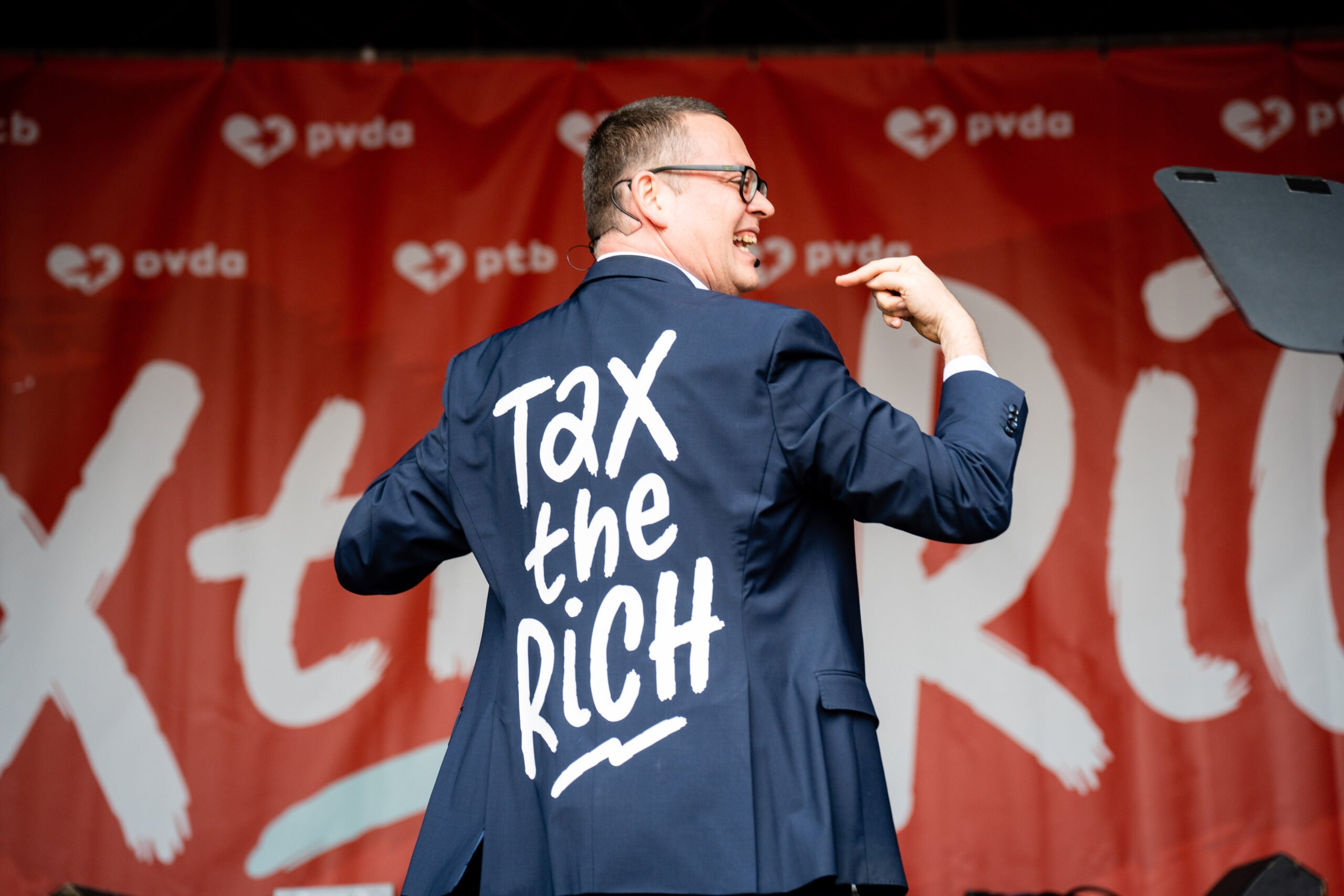 tax the rich Raoul Hedebouw